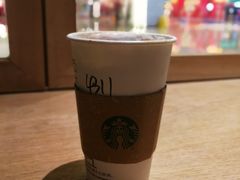 -星巴克臻选(惠州华贸天地1楼店)