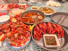 -去吃小龙虾·江湖菜·烧烤(南滨路店)
