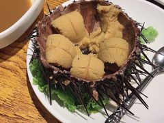生吃海胆-海味当家·蒸锅海鲜(中山广场创始店)