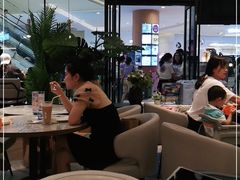 -必胜客(城西银泰店)
