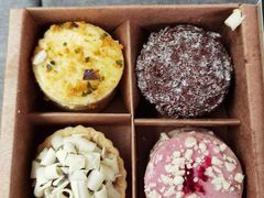 -星巴克(北京远大路金源燕莎店)