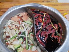 -李记串串香(李子坝店)
