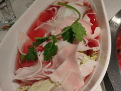 -茅草房·河畔园林火锅
