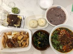 花生赤豆粥-李与白包子铺(桐梓林店)