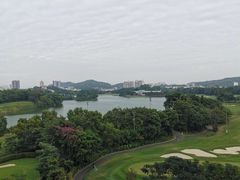 -深圳隐秀山居酒店