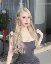 -HAIR HERE造型