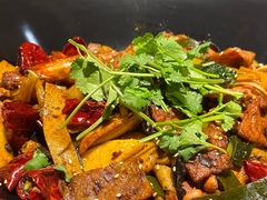 -食乐佳麻辣香锅(森林摩尔商业街区店)