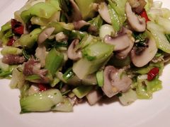 -梁家大院•农家菜(昆山会展中心店)