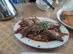 -山里人家土菜馆(茅山店)