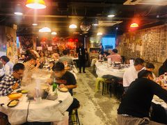 大堂-鲜入围煮花胶鸡海鲜火锅