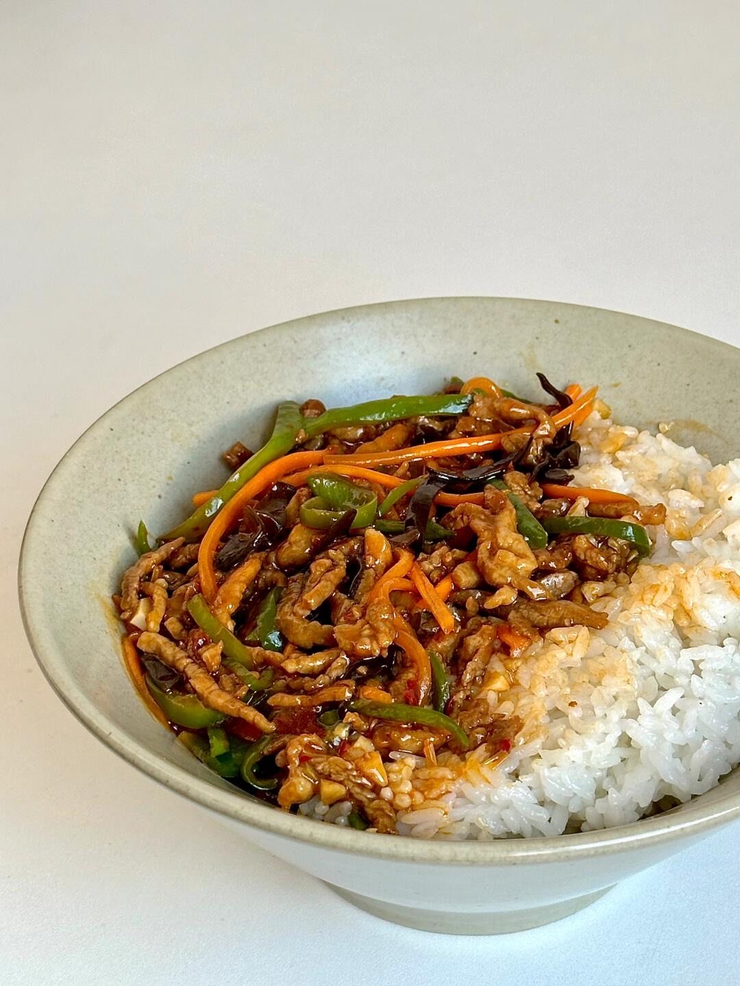 鱼香肉丝盖饭🍛如果不担心长肉,高低整两碗