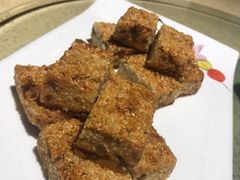 -铜锣湾·有麝自然香(重庆新天地店)