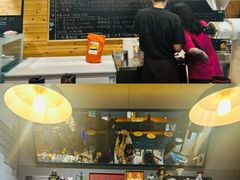 -Be Lived Cafe比例咖啡(摩天轮店)