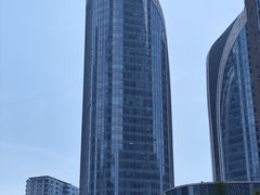 -盈丰路(地铁站)