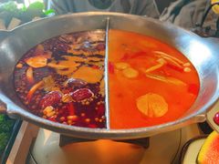 -湊湊火锅·茶憩(新中关购物中心店)
