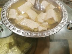 -石磨豆花家常菜·牦牛排土火锅