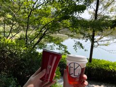 -Be Lived Cafe比例咖啡(摩天轮店)