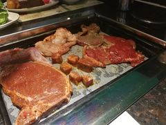 -阪尚皇·原切牛排·烤肉火锅自助(北京路店)