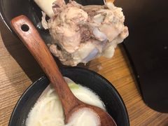 -阿香米线(凯德广场.1818店)