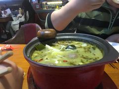 -周鱼小馆石锅酸菜鱼(活力汇店)