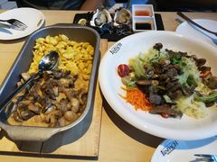 -LENBACH兰巴赫西餐啤酒坊(大连东港店)