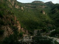 -大平台龙居瀑布旅游区