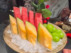 -蟹犇前•帝王蟹雪蟹(陆家嘴店)