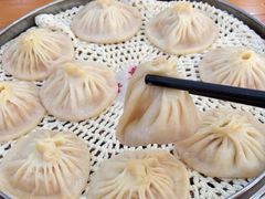 -正宗开封黄家灌汤小笼包子