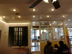 -三两春肚肺汤(崂山路店)