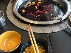 -重庆风光老灶火锅城(同德广场店)