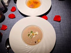 -弦月窗LUNETTE BY AMANDA(复兴路店)