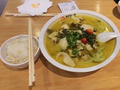 -鱼你在一起(奉贤宝龙城广场店)