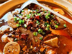 -彧玖食坊·川式砂锅酒馆(成山路店)