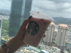 草莓星冰乐-星巴克(深圳世纪汇分店)