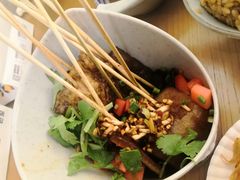 -包整·丝娃娃(一览甲秀楼风景店)