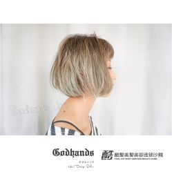-God Hands发型设计复古会所