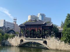 -梁园