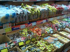 -来伊份(马群新街二店)