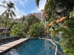 -三亚湾海居铂尔曼度假酒店