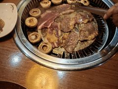 -豚豚猪村烤肉·韩国烤肉(总店)