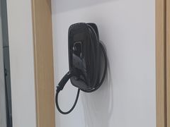 -理想汽车(世纪汇店)