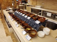 自助调料区-临空皇冠假日酒店-西餐厅(首都机场店)