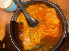 -明洞阿姨·韩式酱蟹烤肉·创意料理(三元桥店)