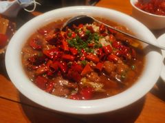 水煮牛肉-京尊烤鸭店JINGZUN(春秀路店)