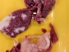 -养牛邓·潮汕牛肉海鲜自助火锅(广州店)