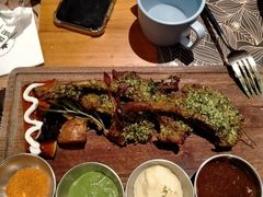 -拾挚扒房(招商花园城店)