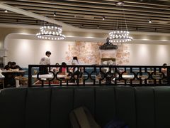 大堂-必胜客(广渠路店)