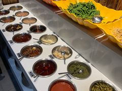 自助调料区-草原塞蛮羊火锅城(港湾店)