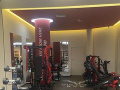 -威克健身游泳(万菱汇店)