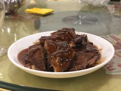 -鲤鱼塘农家山庄